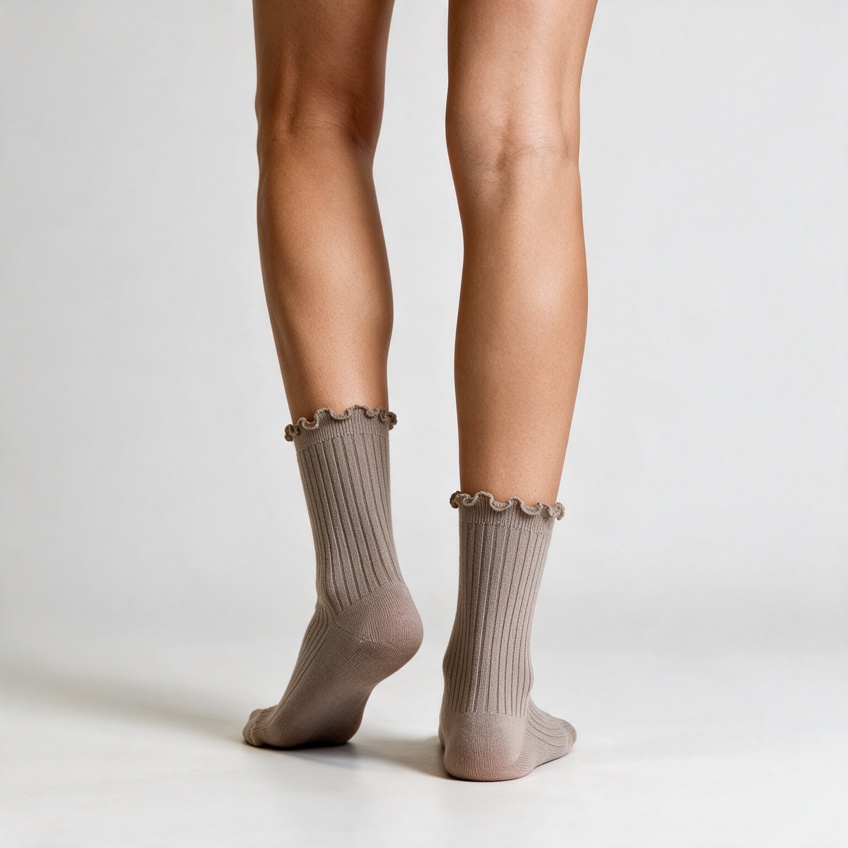 Vilnos kojinės su raukiniais