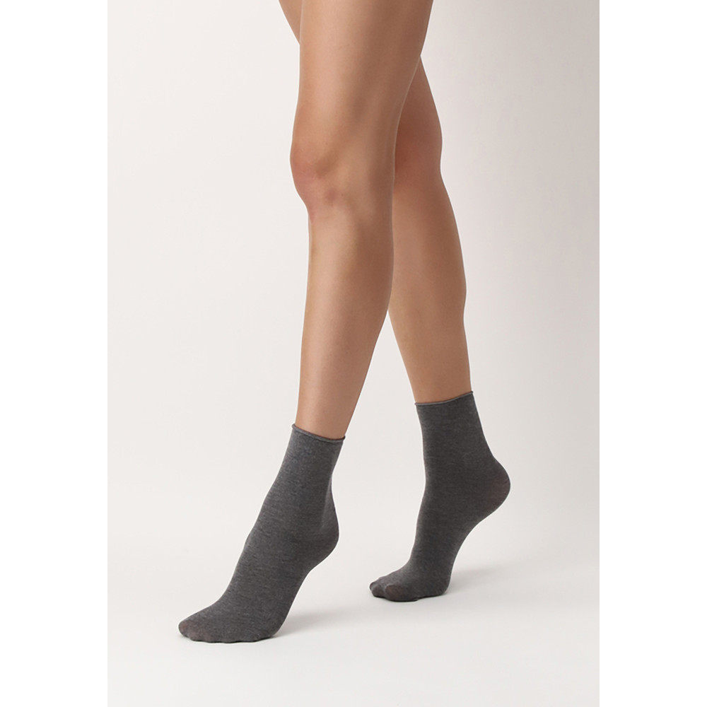 OROBLU Modal and Cashmere Short Socks Cheryl 1