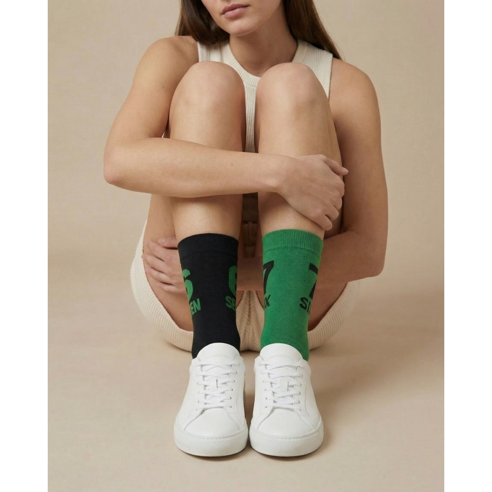 6 7 juoda/žalia moterų kojinės 4