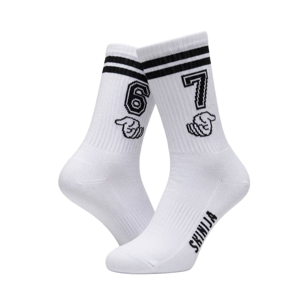 6/7 White Kids' Socks 1