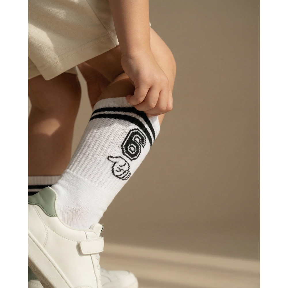 6/7 White Kids' Socks 3