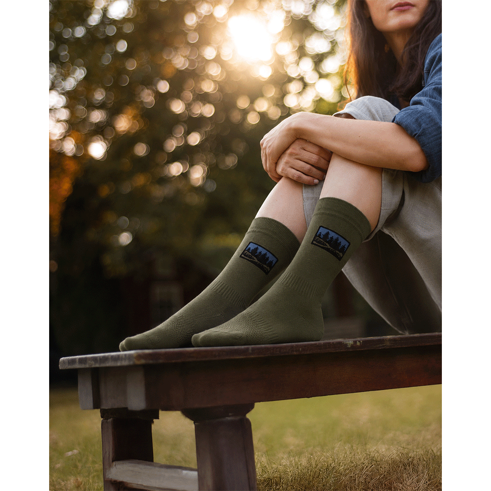 Women’s Everyday Tick-Repellent Socks. 4