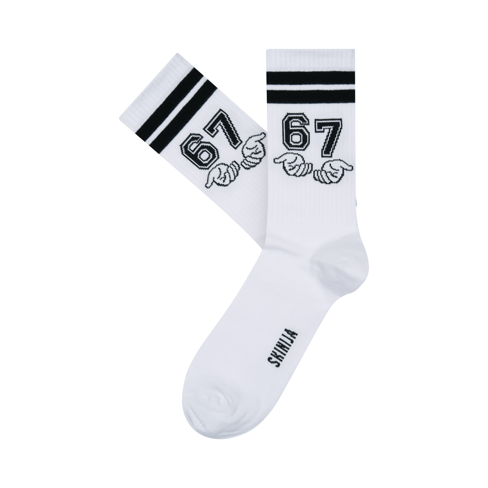 6/7 White Men’s Socks 1