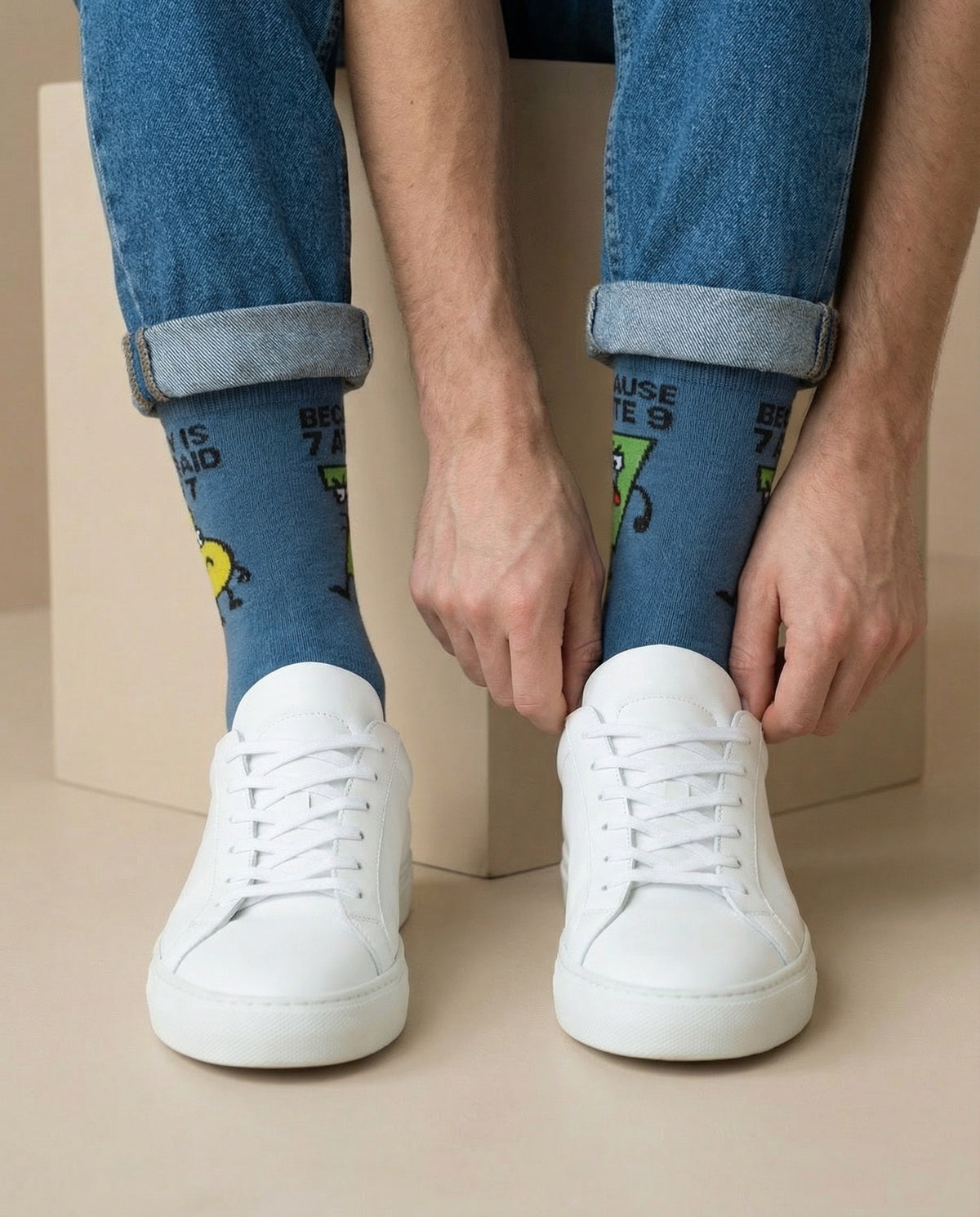 6/7 Blue Men’s Socks