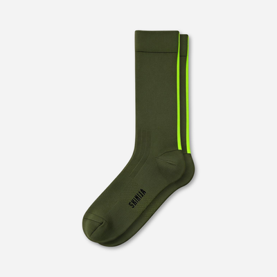 Kids' tick-repellent running socks